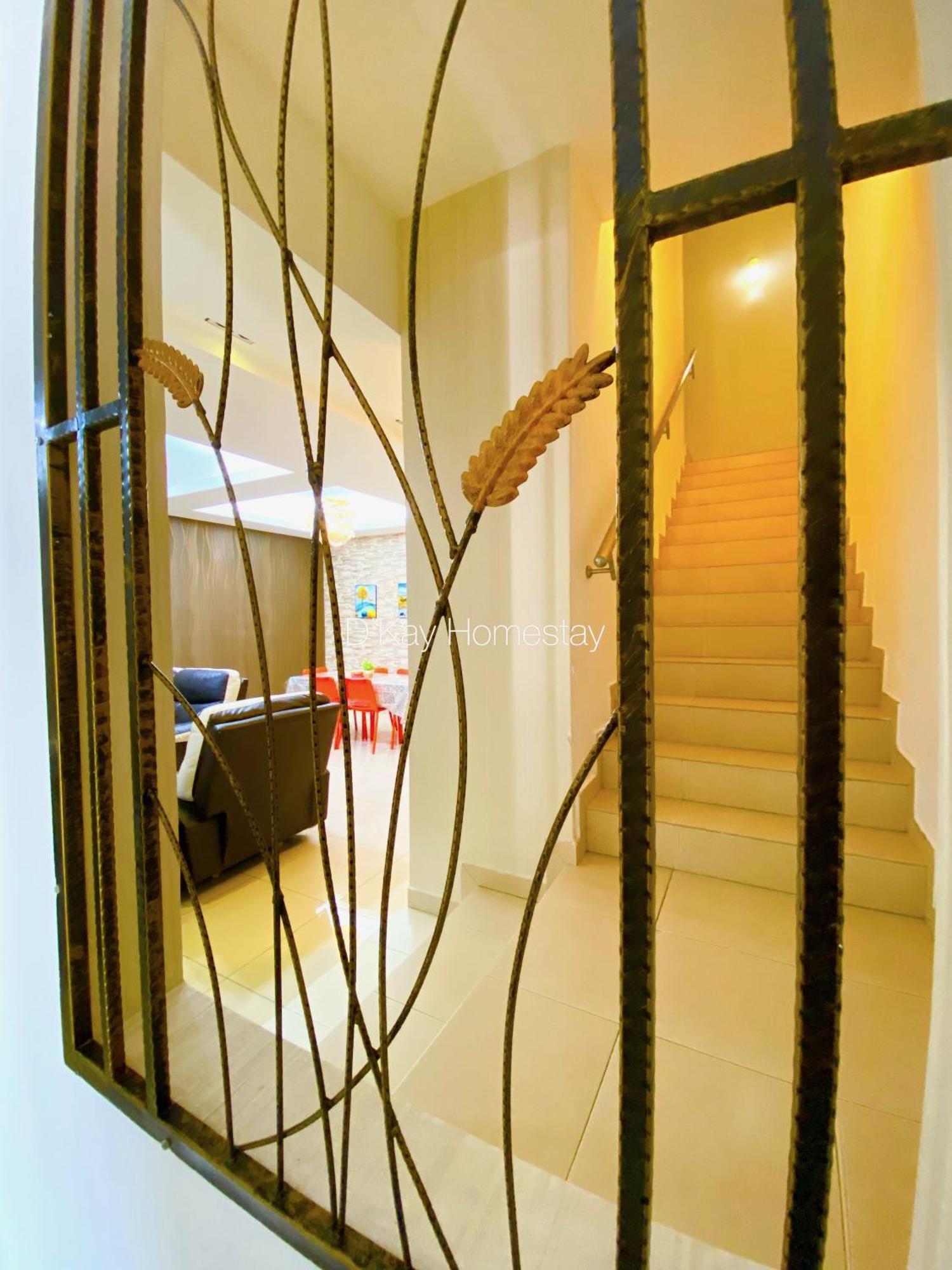 4 Bedrooms Homestay, Fully Aircond In Sendayan By D'Kay Homes I 10-15 Pax Seremban Exteriér fotografie
