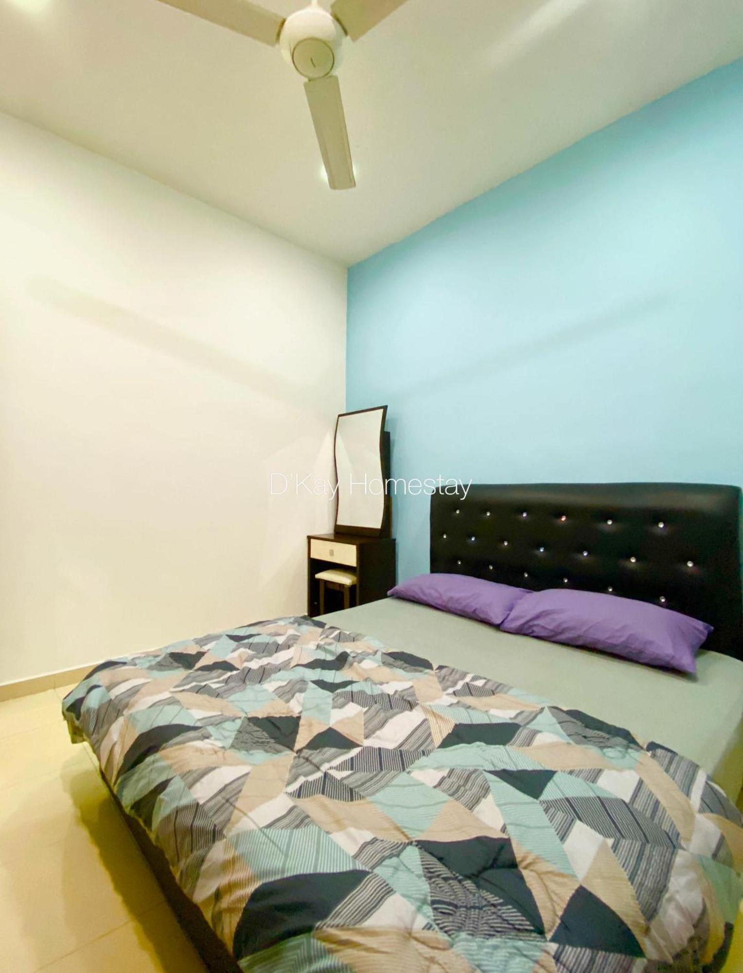 4 Bedrooms Homestay, Fully Aircond In Sendayan By D'Kay Homes I 10-15 Pax Seremban Exteriér fotografie